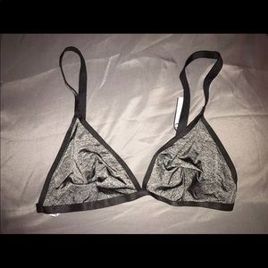 🔥🌪Sale!! Victoria Secret Sports Bra