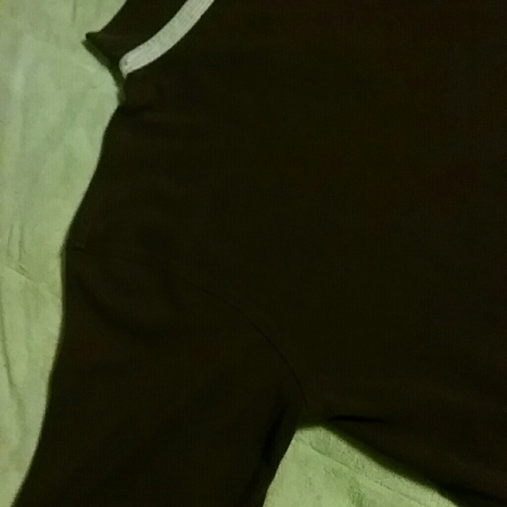 Shirts - Picture 6 of 8