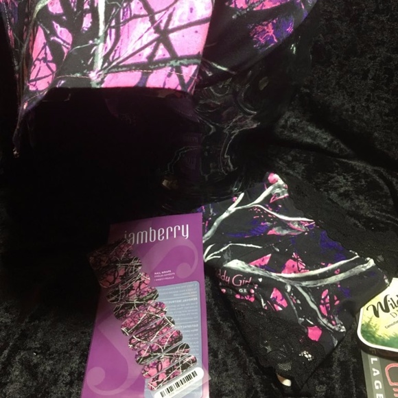 MUDDY GIRL Accessories New Muddy Girl Bundle Poshmark