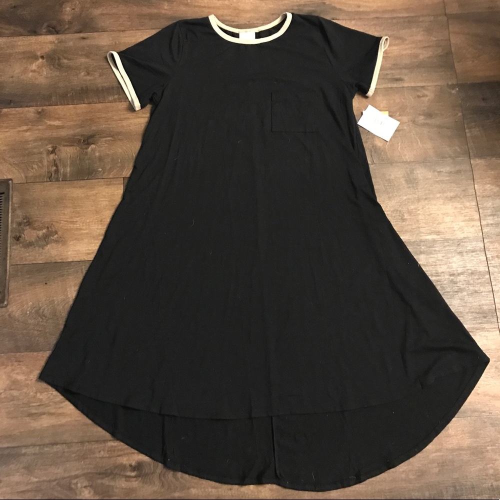 Lularoe black Carly size xl