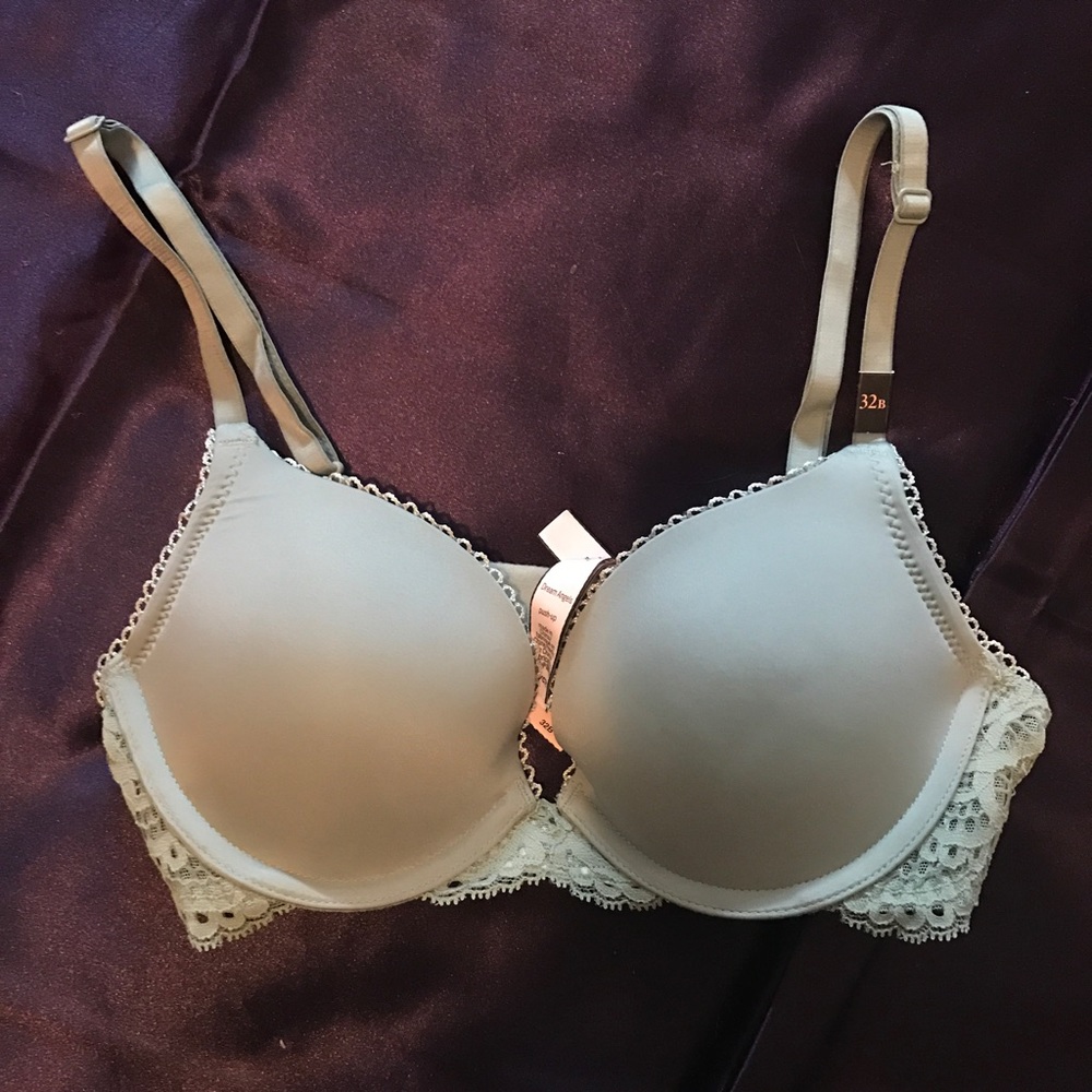 Victoria's Secret Body By Victoria Push Up Bra