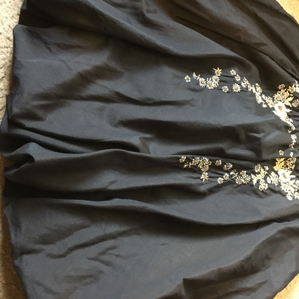 Anthropologie Embroidered Beaded Bubble Skirt - Picture 7 of 8