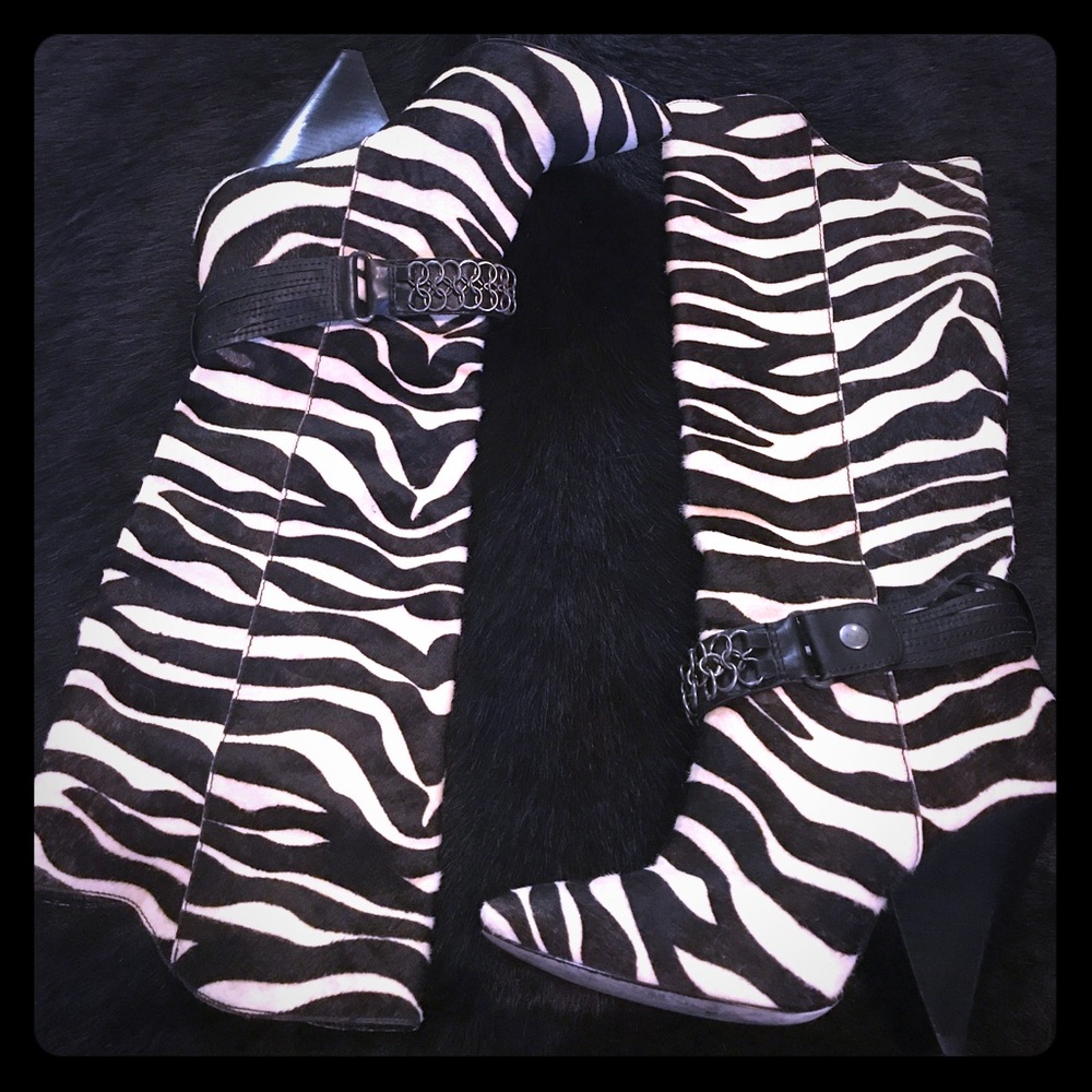 Bebe haircalf zebra western style boots. Luca boot