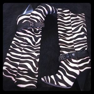 Bebe haircalf zebra western style boots. Luca boot