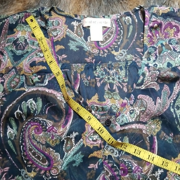 🔥🔥Sale🔥🔥Sheer Band of Gypsies Button Down Top - Picture 3 of 8