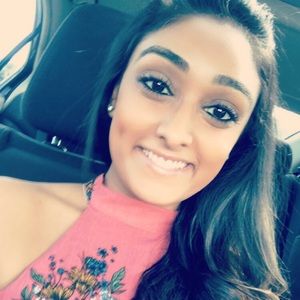 Meet your Posher, Payal