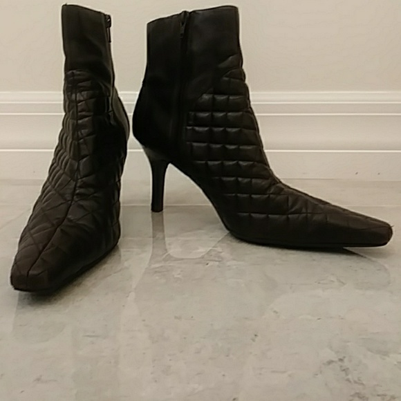 Brown Heeled Boots - Picture 3 of 6