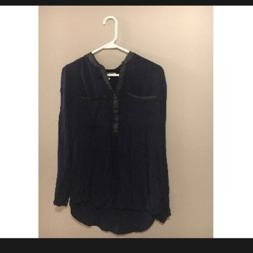 Daniel Rainn Top
