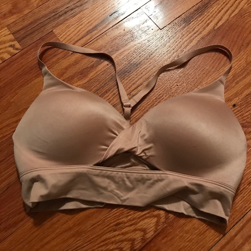 Victoria Secret nude bra
