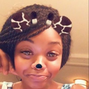 Meet your Posher, Derricka