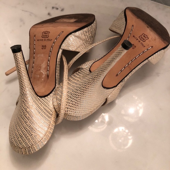 ‼️SOLD‼️Rickard Shah strap heels - Picture 5 of 5