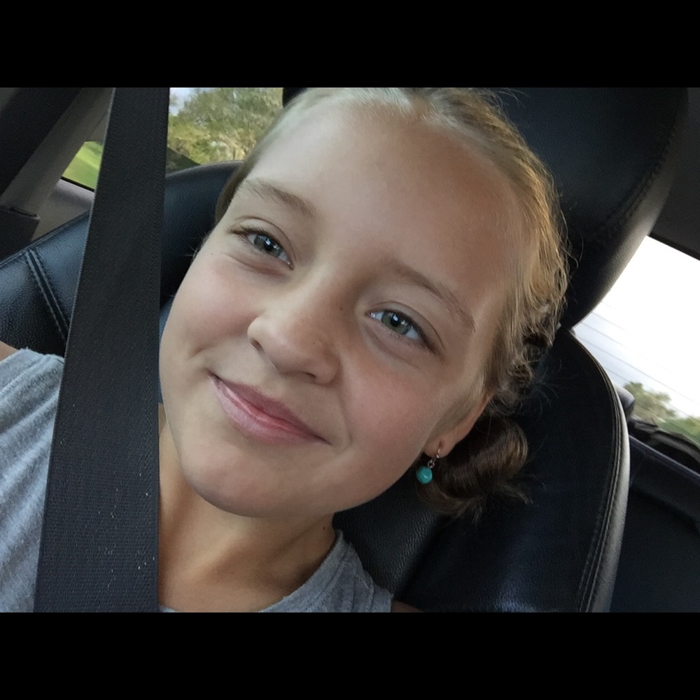 Meet your Posher, Ansley