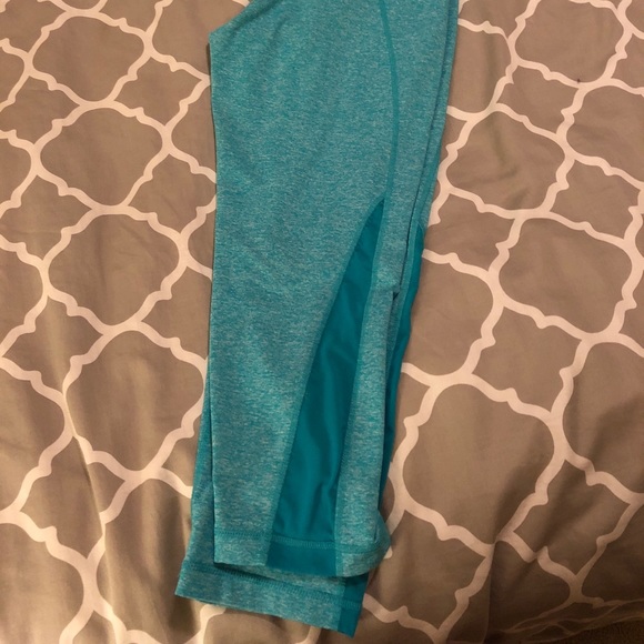 Zella Capri leggings - Picture 3 of 4