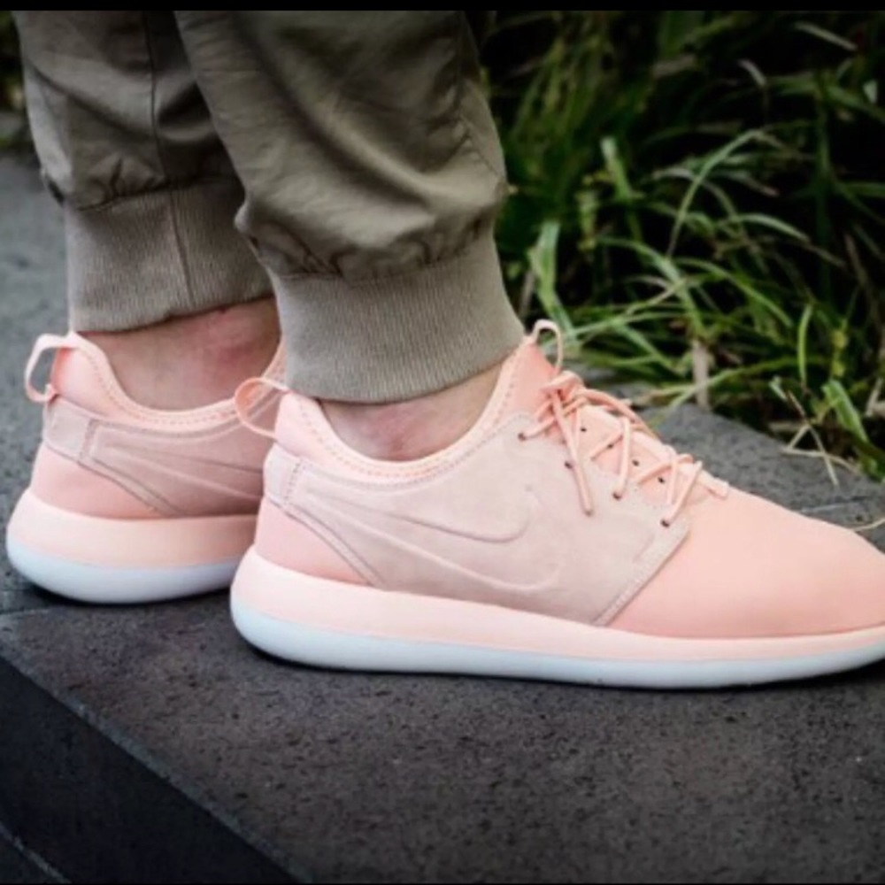 ⚡️Host Pick⚡️Nike Roshe 2 BR: Arctic Orange, NWB!! - Picture 4 of 8