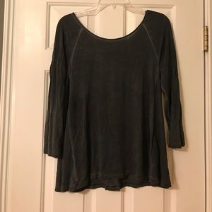 American Eagle Grey Cross Back Shirt