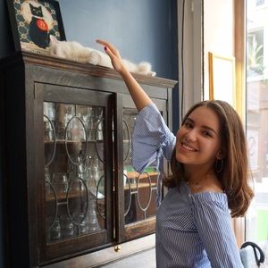 Meet your Posher, Nancy