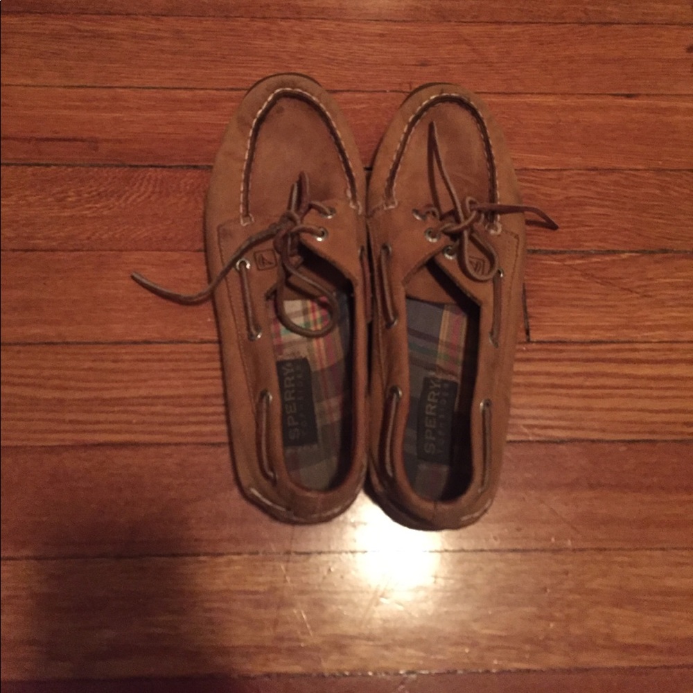 Authentic Original 2-eye Sperry Boat Shoe