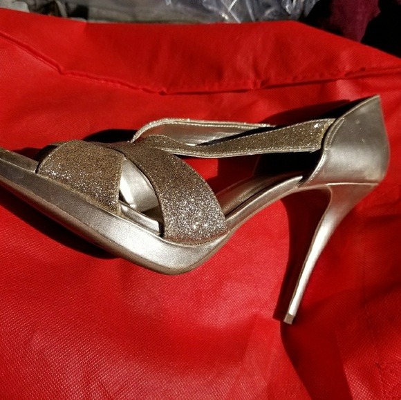 Fiemi size 9.5 - Picture 1 of 6