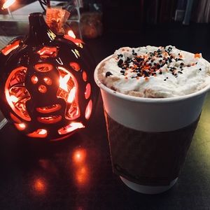 Meet your Posher, Christian