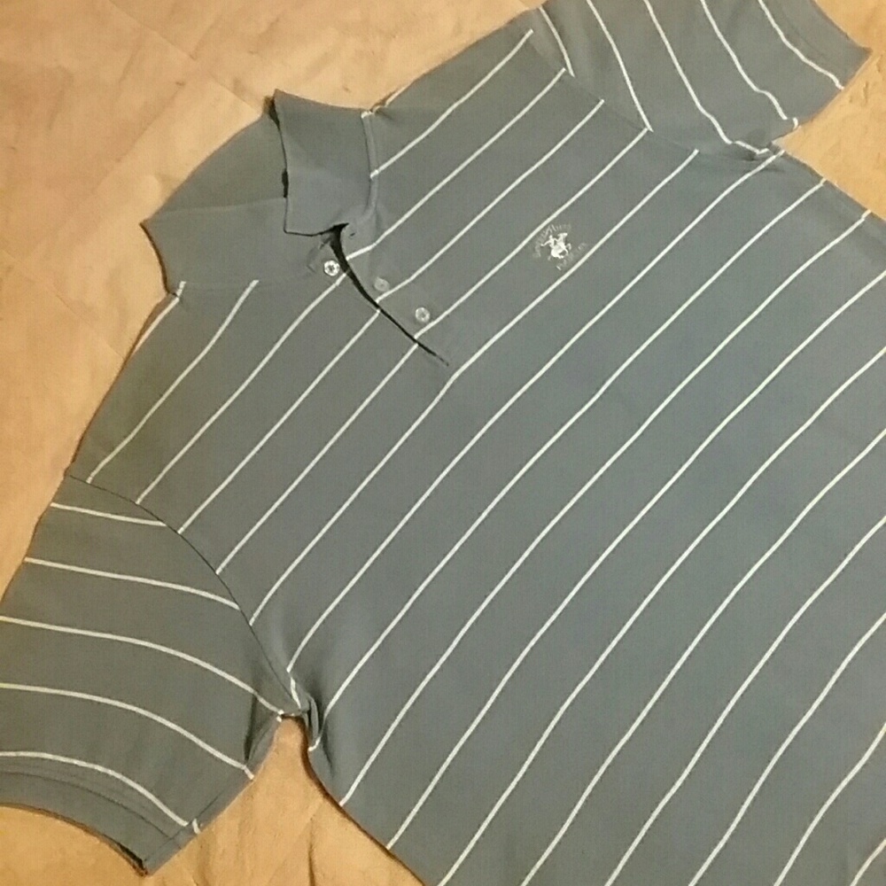 Shirts (2) - Picture 3 of 8