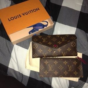Louis Vuitton Josephine Wallet