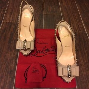 💯 Authentic Christian Louboutin Lady Clou Sandals