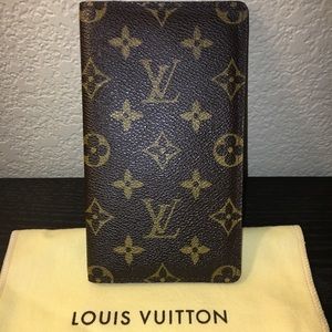 AUTHENTIC LOUIS VUITTON MONOGRAM CHECKBOOK COVER