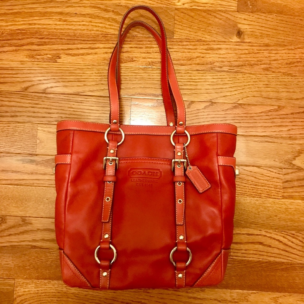 COACH Red leather lunch bag tote