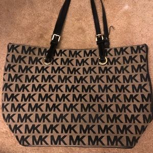 MK jet set tote!