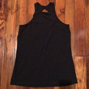 Lululemon black tank