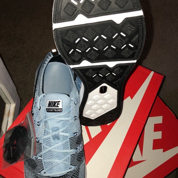 Nike Flyknit Trainer: Cirrus Blue, NWB, Hard2Find! - Picture 3 of 8