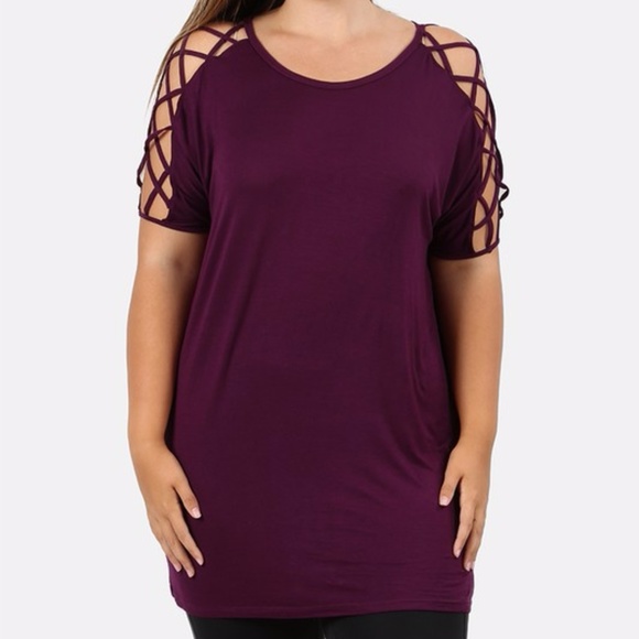 CLOSET CLOSING! Shoulder Ladder Detail Dolman Top - Picture 2 of 3