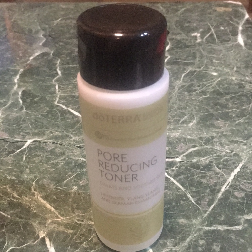 Doterra pore reducing toner