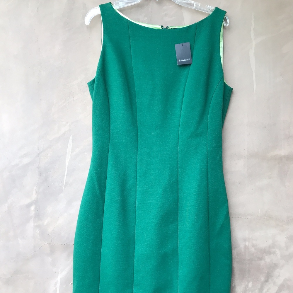 Tahari in Women's Sleeveless dress