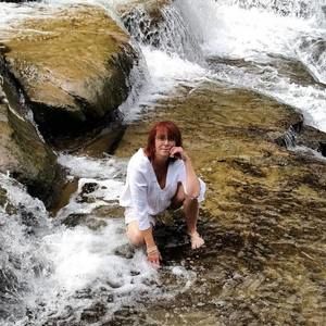 Meet your Posher, Linda louise