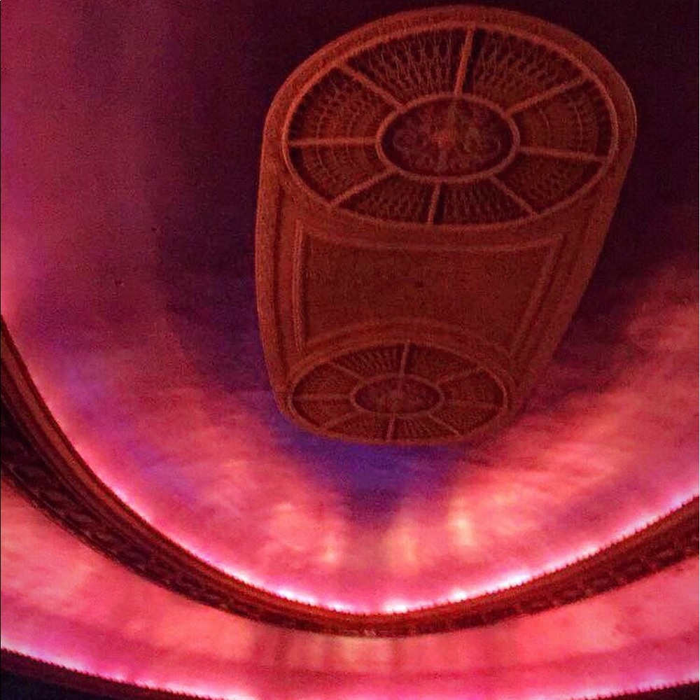 Meet your Posher, Chloe