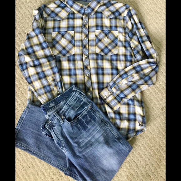 American Eagle Outfitters Other - AEO button down long sleeve