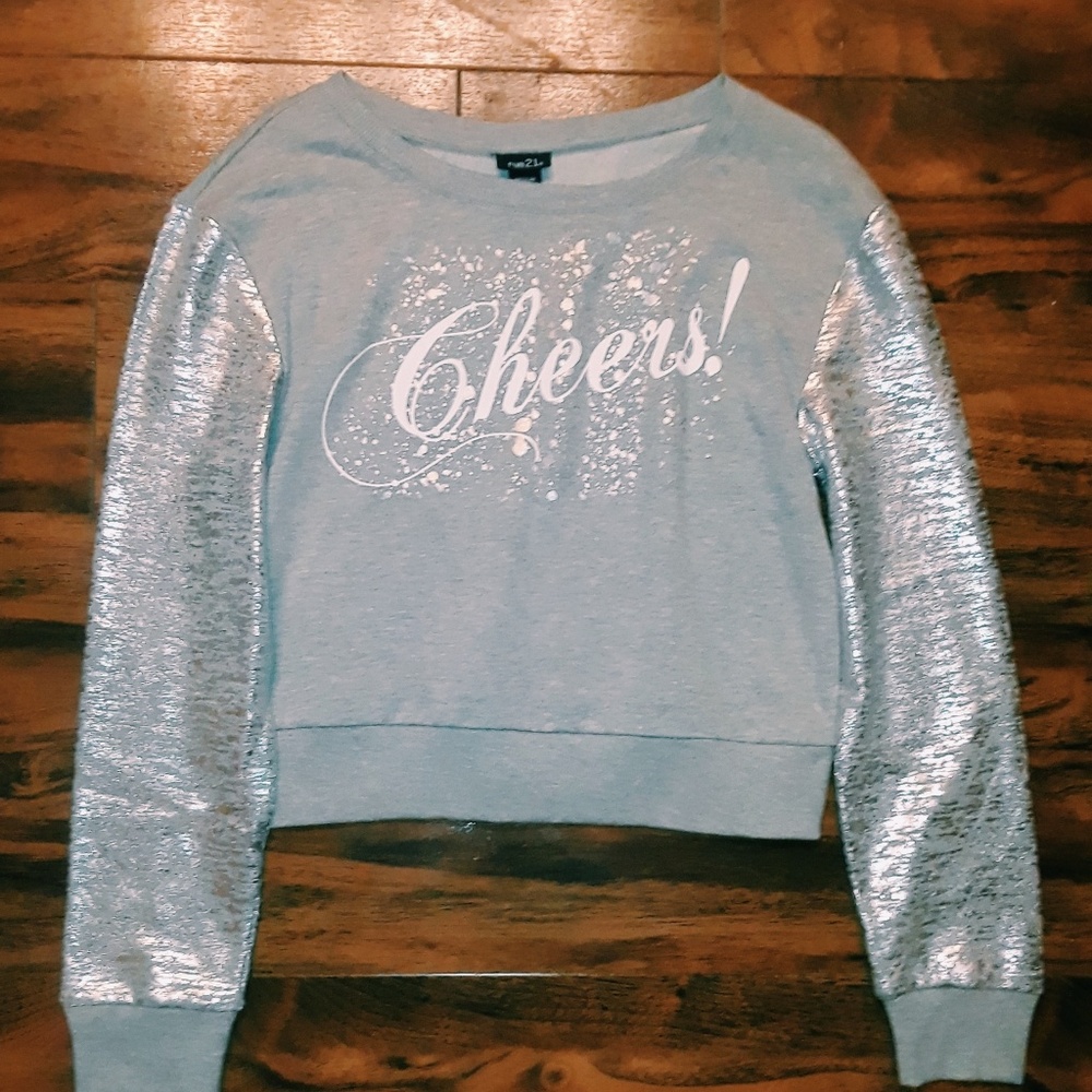 Long sleeve