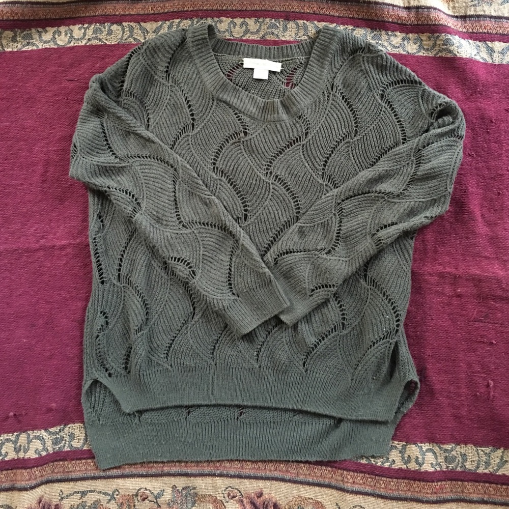 Beautiful sweater 🌻