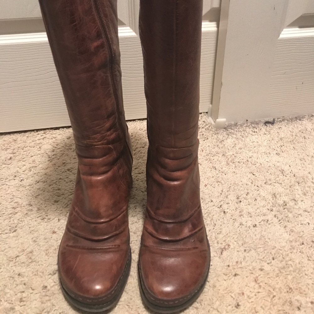 Miz Mooz boots size 7.5