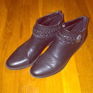 DV Cowboy Booties