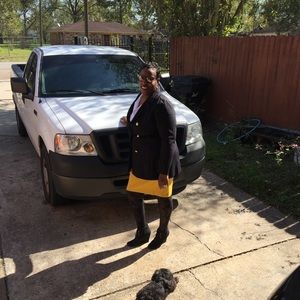 Meet your Posher, Sandra