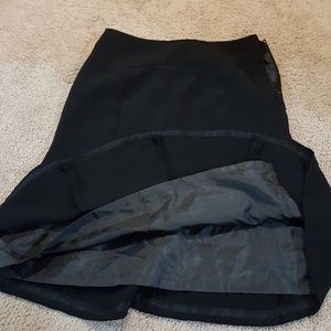 NEW JONES WEAR SKIRT size 4