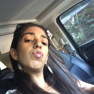 Meet your Posher, Talita