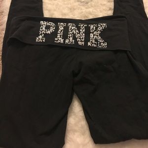 Pink skinny yoga leggings