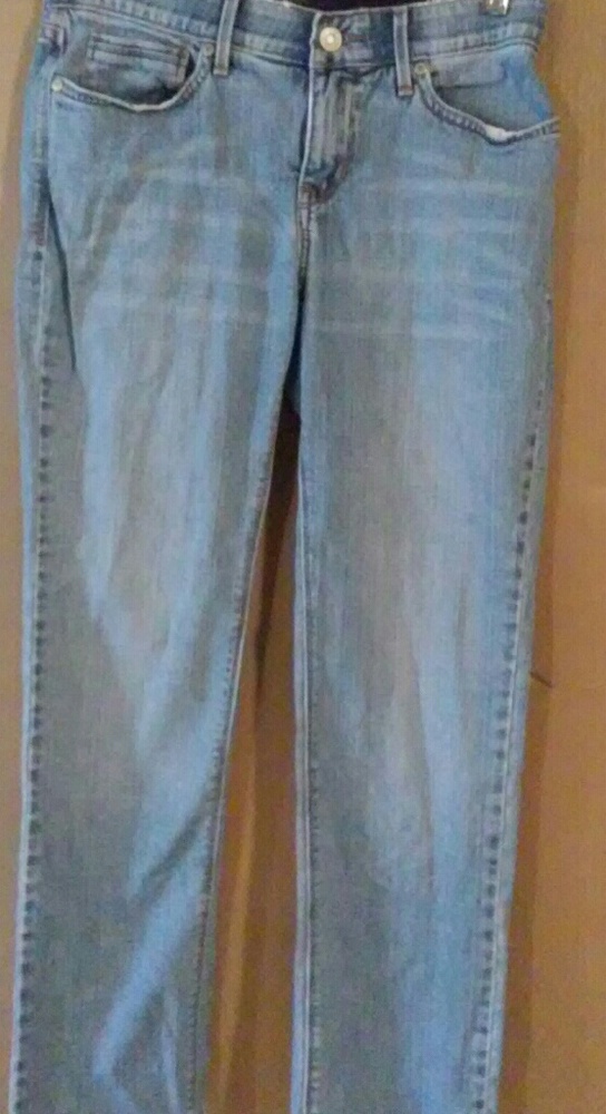 Levi's perfect waist straight 525 jeans