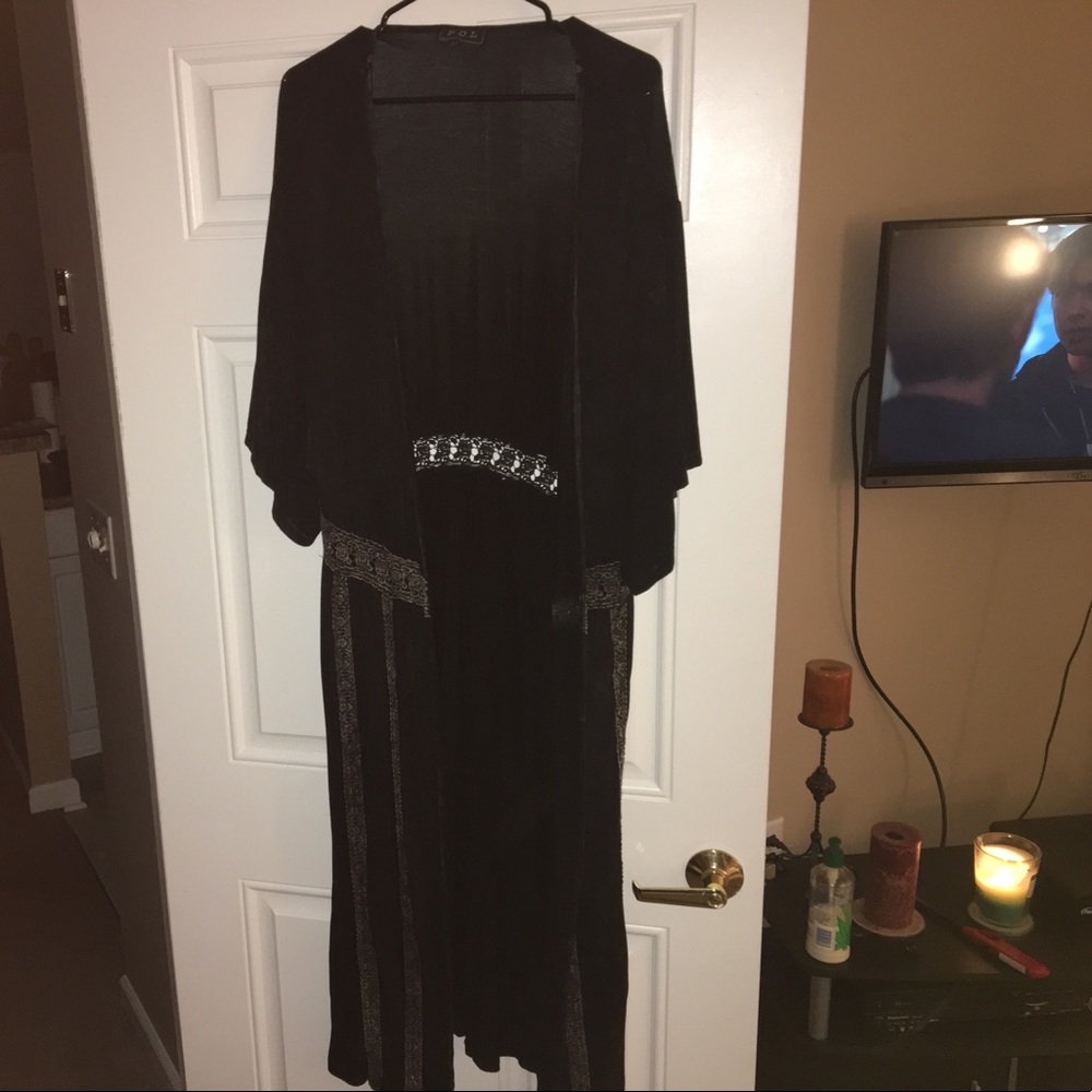 Long cardigan with stone wash and lace detail