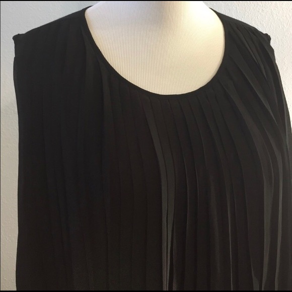 ✳️Tunic Top 2x✳️ - Picture 2 of 8