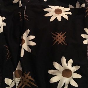 LULAROE daisy TC