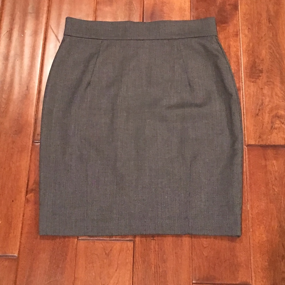 Black/white/gray Pencil Skirt. H&M